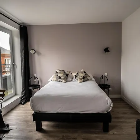 Hotel De Quebec-2